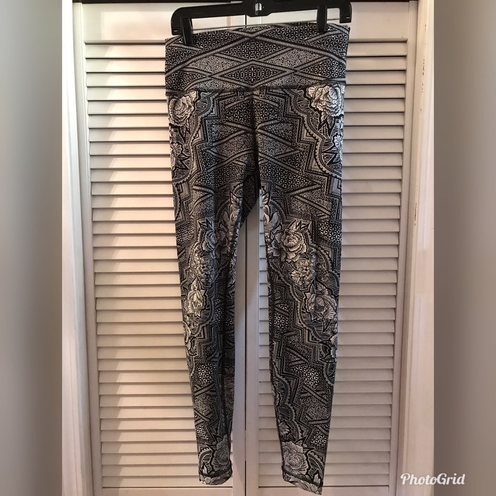 Lululemon Wunder Under High Rise Inked Ice Black - Picture 4 of 8